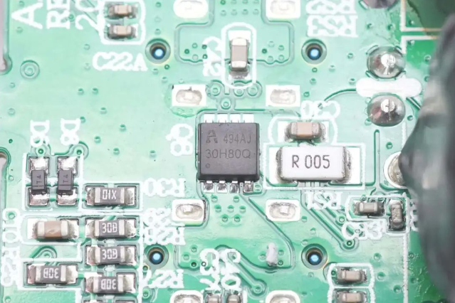 銓力AP30H80Q vbus開關MOS獲得安克67W 2C1A氮化鎵充電器采用